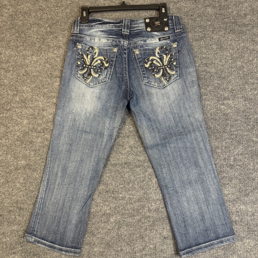 Miss Me Easy Crop Jeans Women 27 Blue Mid Rise Bootcut Distressed (30x21)